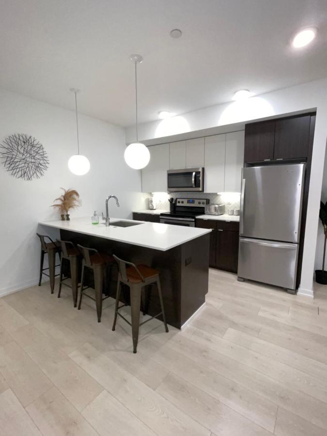 Apartment Modern 2 Bedroom With Movie Room Philadelphia